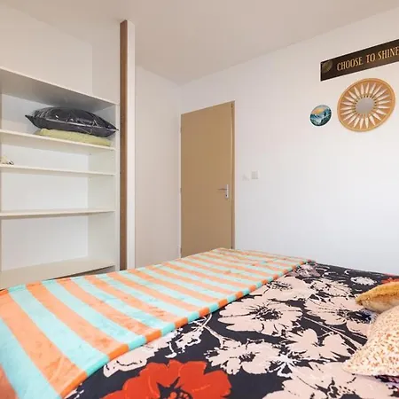 Apartment Le Parme' Nid - 3 Lits Avec Terrasse Et Clim